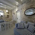 Whooart - Adults Only Lejlighed Komiža