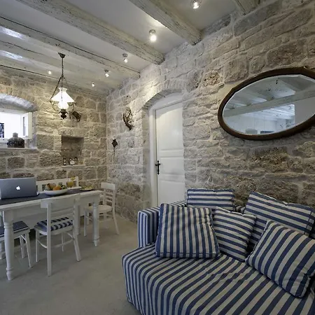 Whooart Apartament Komiža